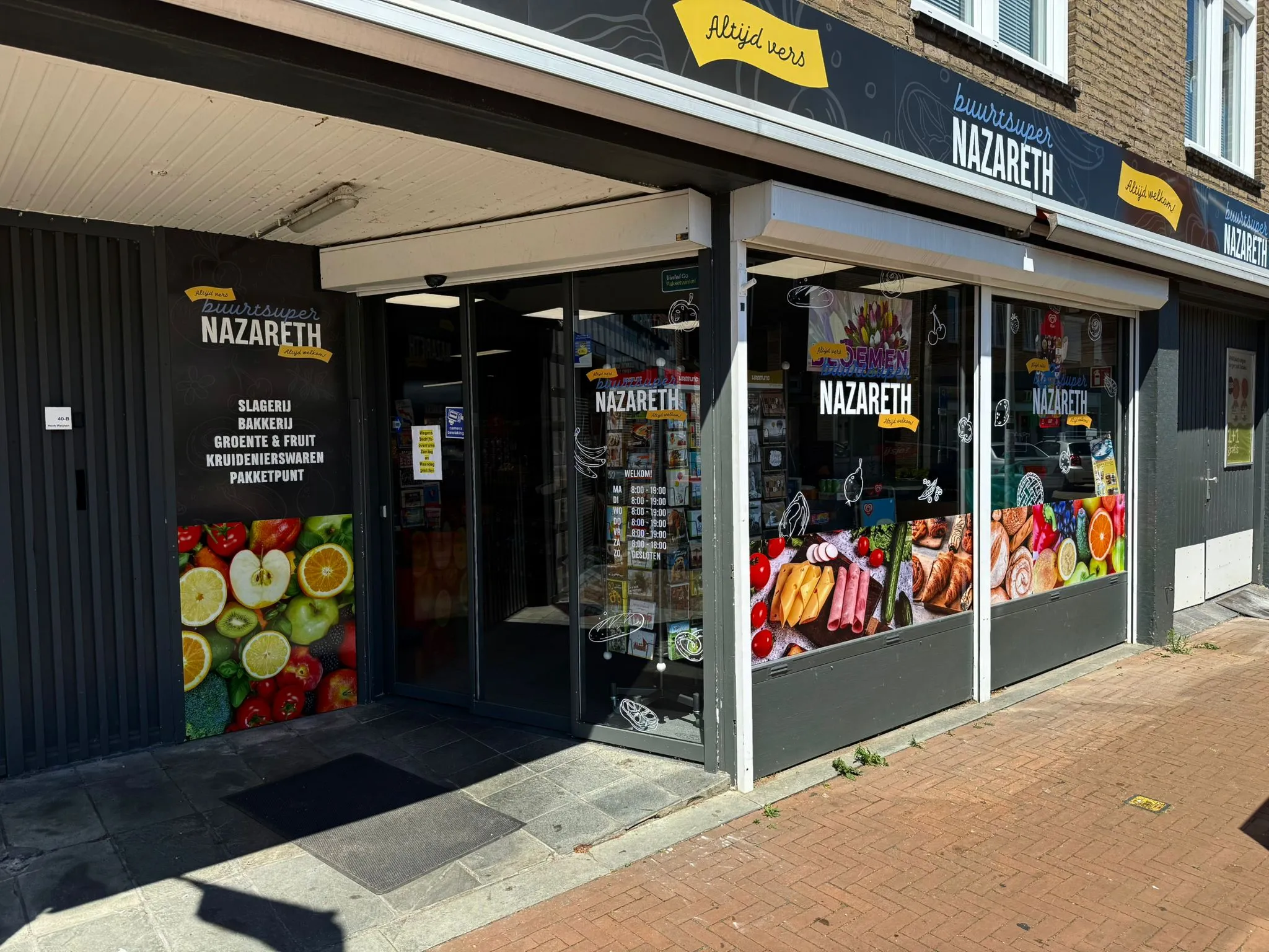 Raambestickering voor winkel in Maastricht