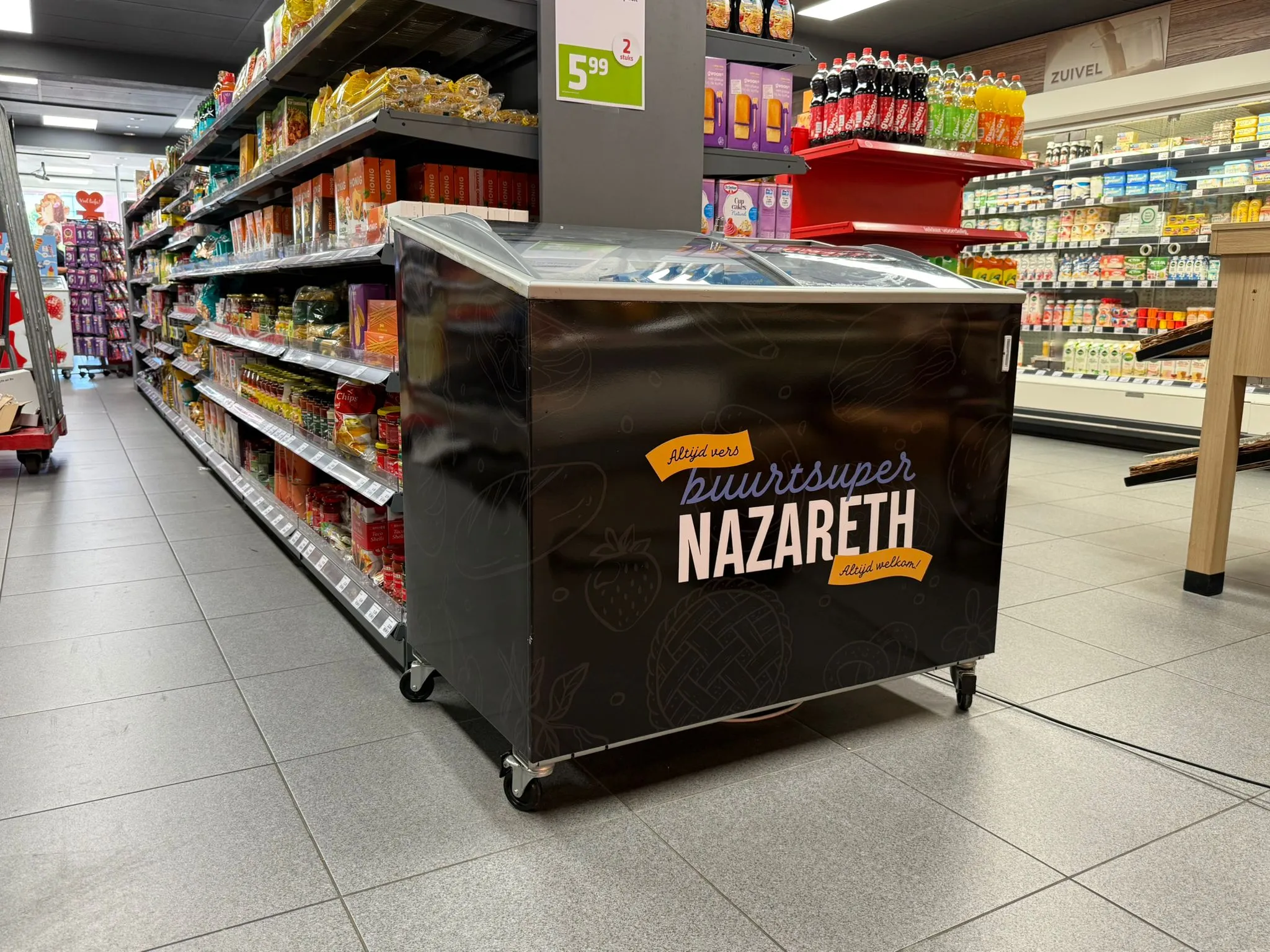 Displayreclame voor supermarkt in Maastricht